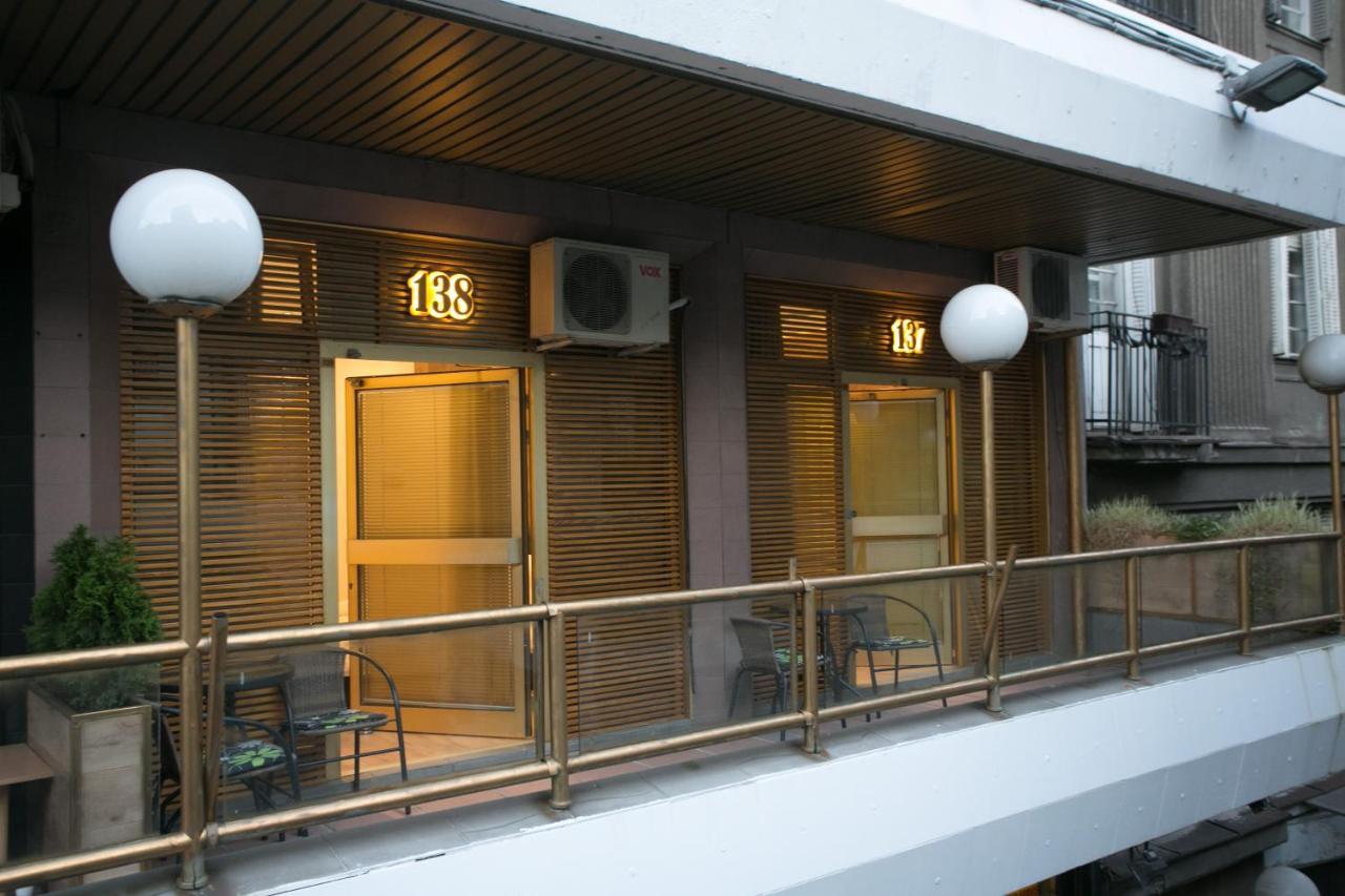 Studio 138 Belgrade Extérieur photo
